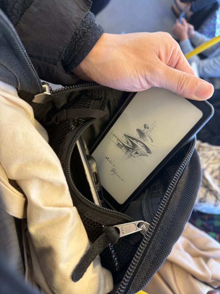 Boox Palma is easy to take anywhere