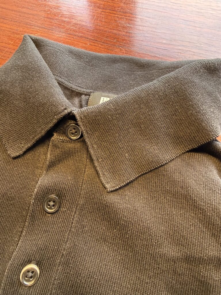 UNIQLO Washable Knitted Polo Sweater's durability