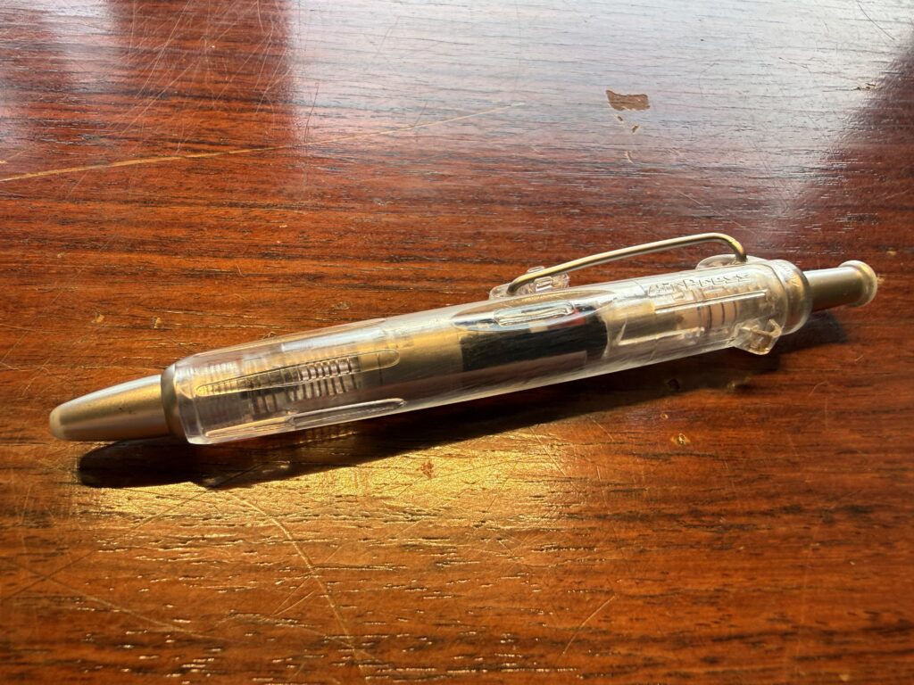 Tombow AirPress is Transparent design showing the mechanism