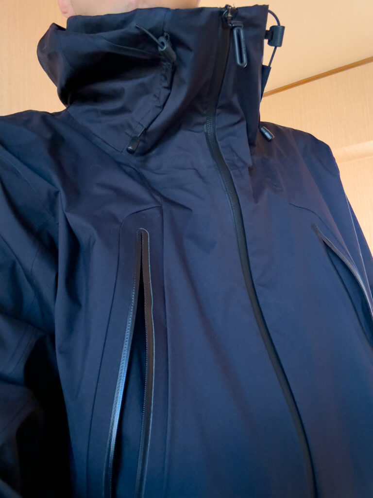 Why I Bought DESCENTE ALLTERRAIN Hard Shell Jacket “CREAS”